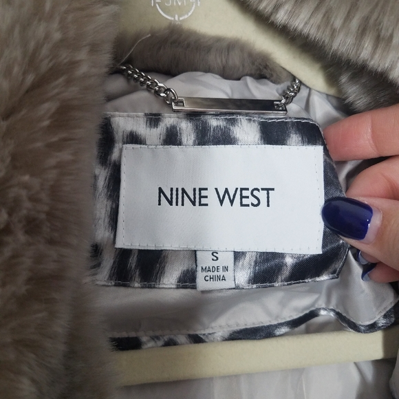 NWT Nine West hooded puffer coat gray Small - Picture 14 of 16